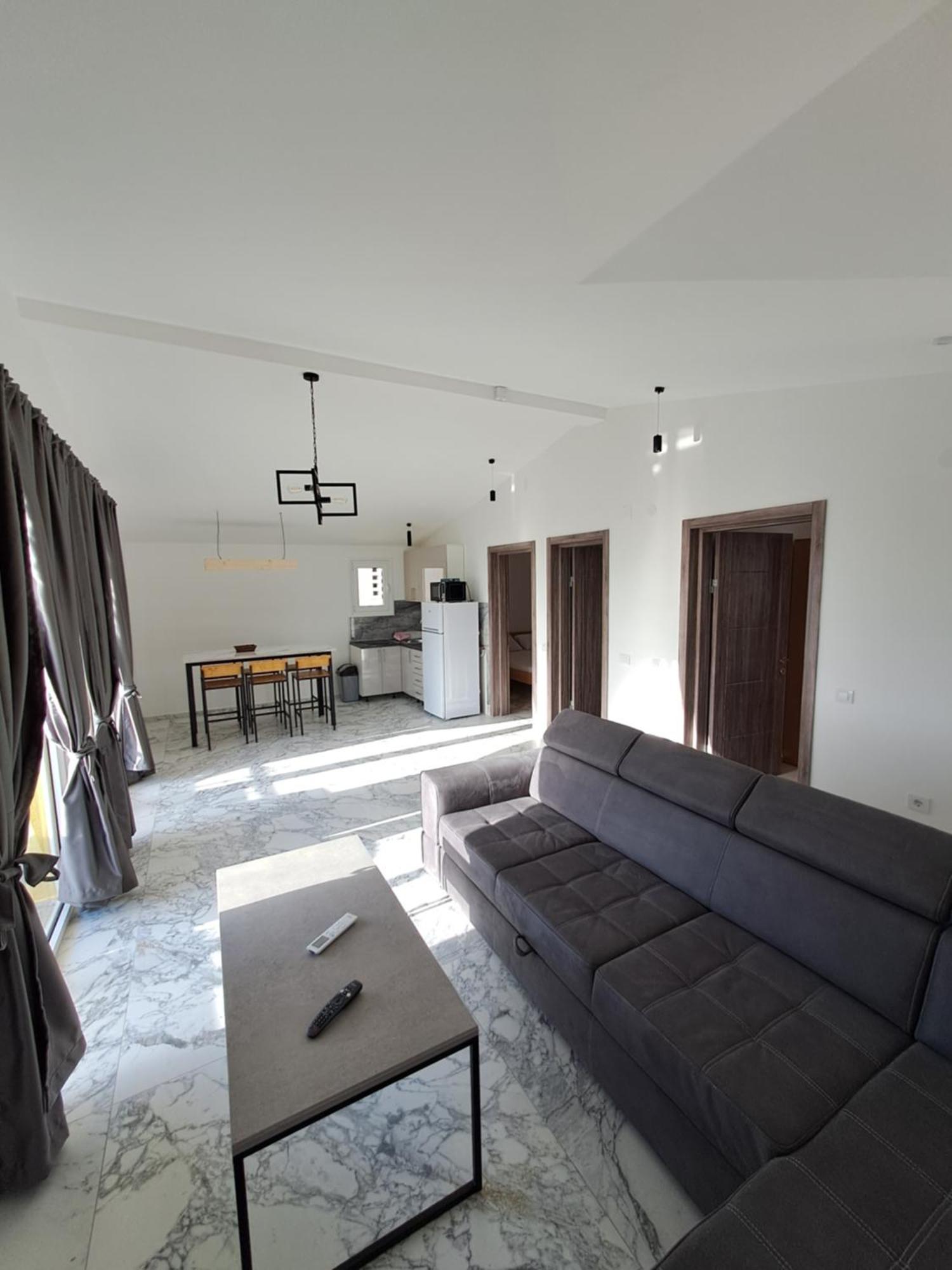 Apartments Miles Utjeha Zewnętrze zdjęcie
