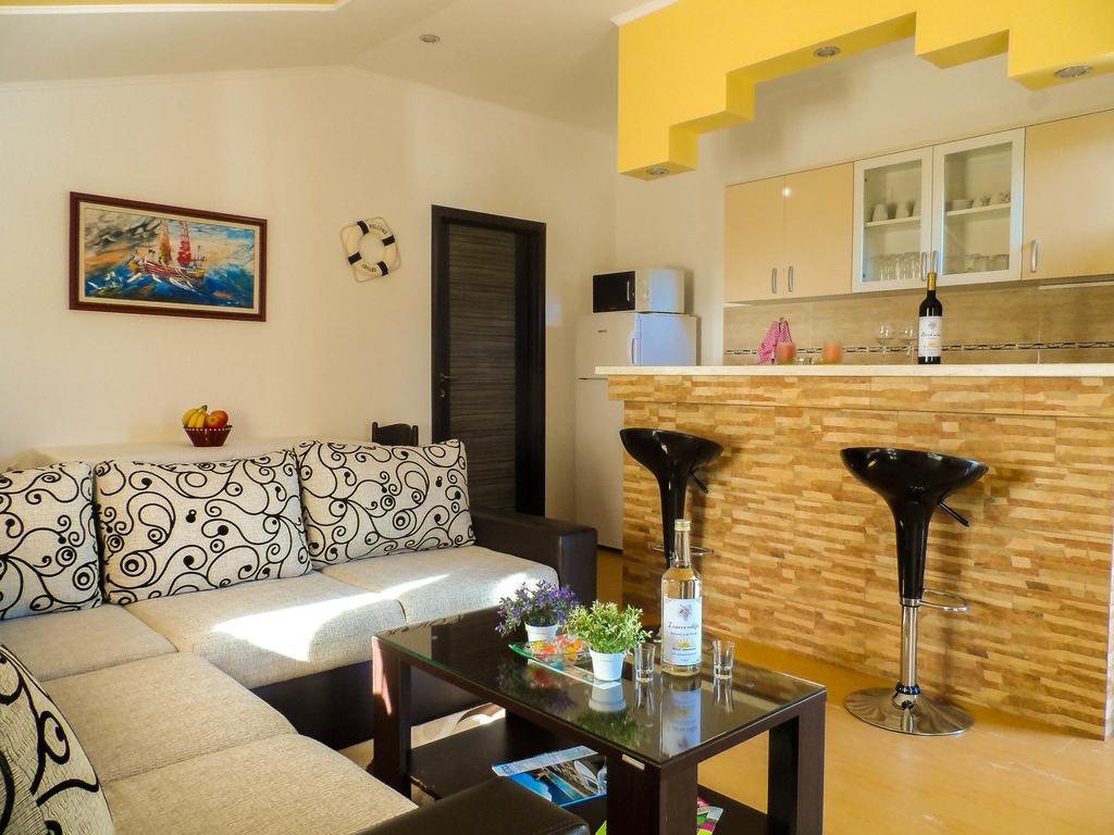 Apartments Miles Utjeha Zewnętrze zdjęcie